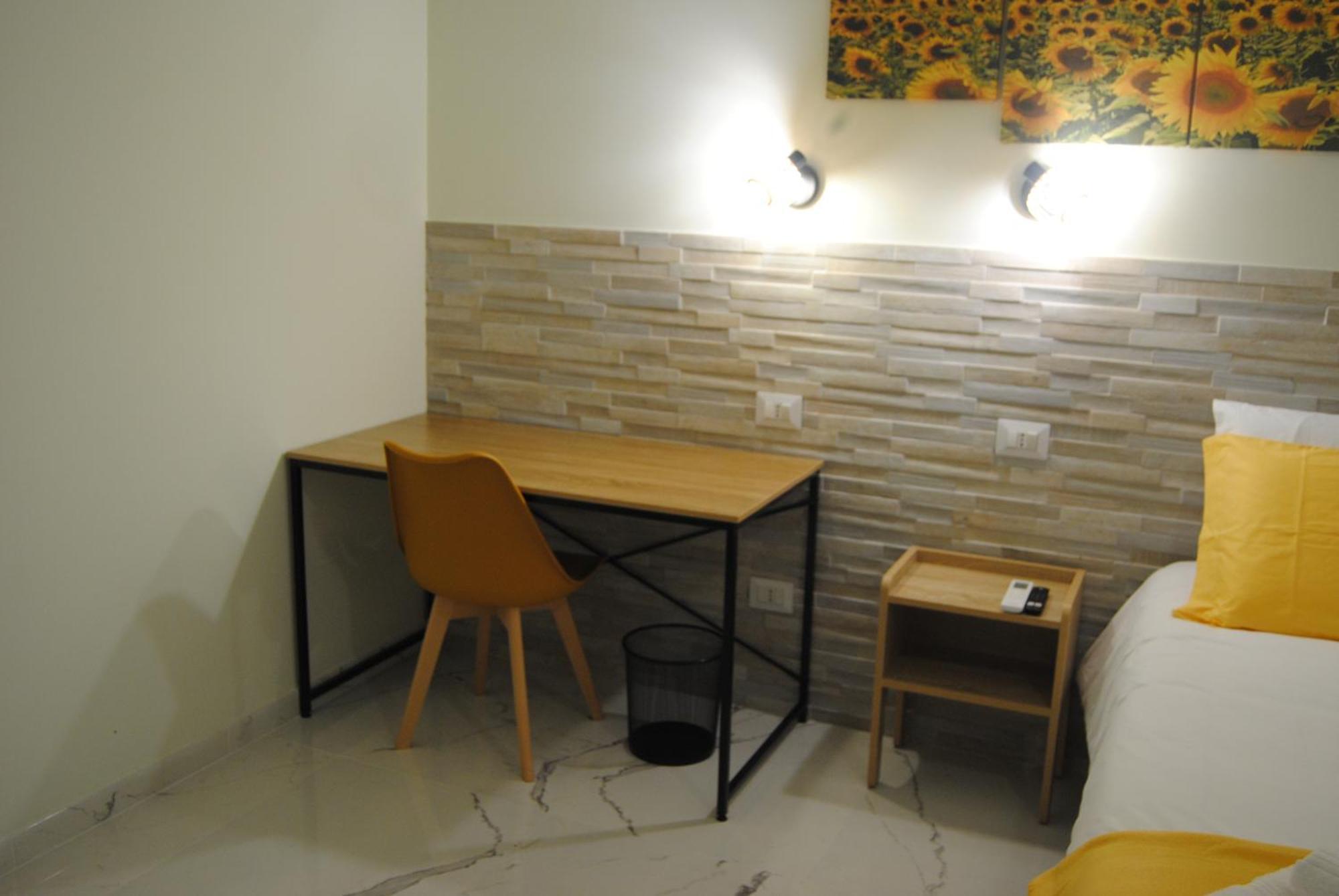 Little Gardens Guest house *